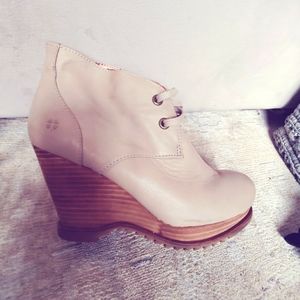 Lucky Brand soft leather heeled boots